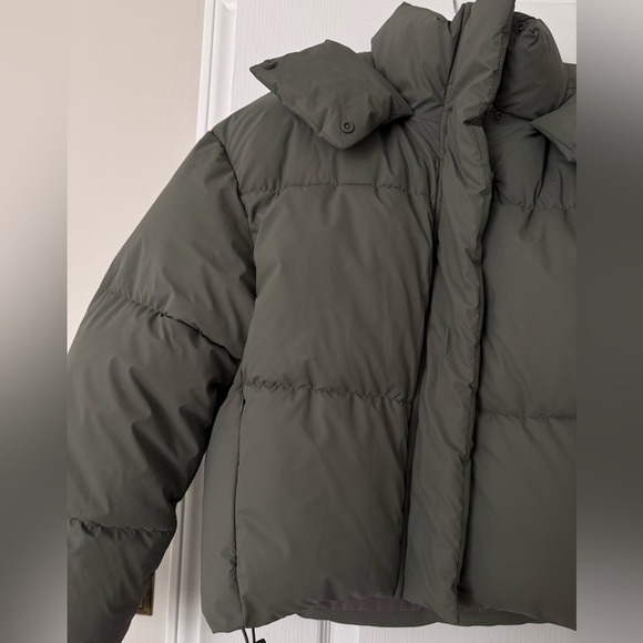 Zara Puffer Jacket - Picture 3 of 3